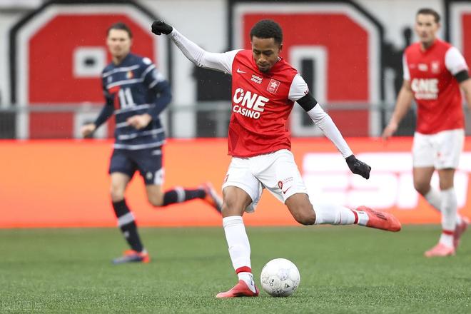 来了激动人 来了激动人